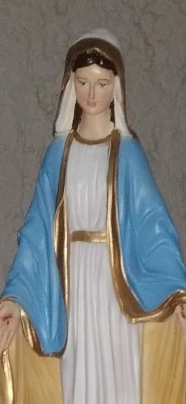 Estatua de la Virgen de la Inmaculada Concepción