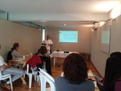 Fotografías del curso como auto sanarnos en colaboración con el sanador español Ismael Arnau